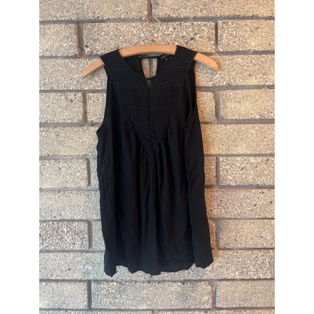 Theory Sleeveless Black Top With Lace Detail & Pin Tuck Design